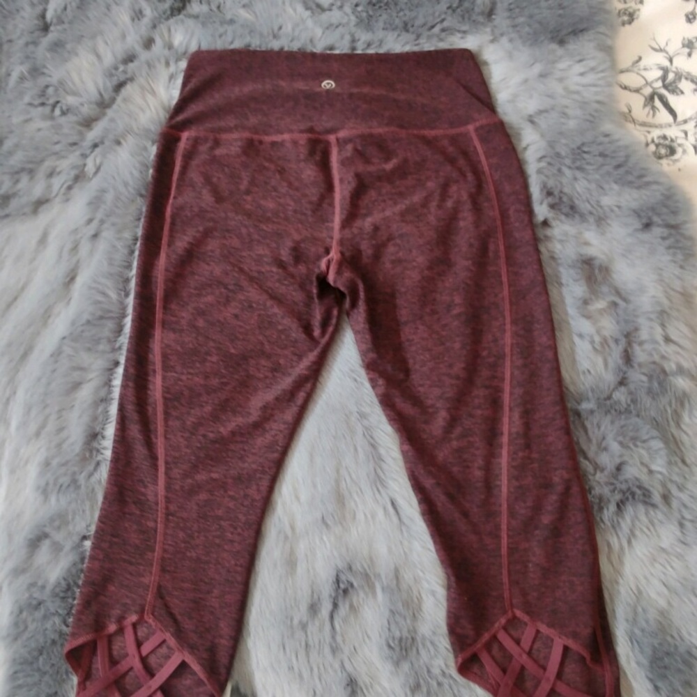 Vogo Athletic Capri L pants - Picture 3 of 4